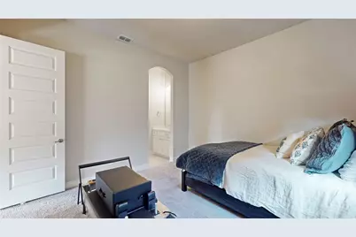 817 Fallbrook Avenue, Denton, TX 76210 - Photo 33