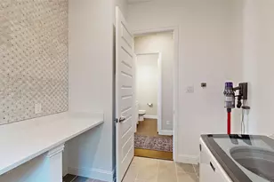 817 Fallbrook Ave, Denton, TX 76210 - Photo 37