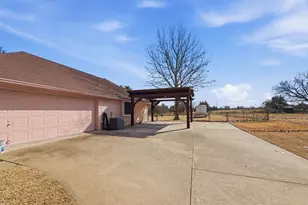 3620 Willow Creek Dr, Midlothian, TX 76065 - Photo 13