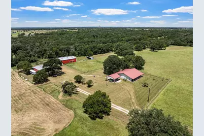 556 Lcr 516, Mexia, TX 76667 - Photo 1