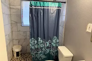 617 Sanders Dr, Garland, TX 75042 - Photo 9