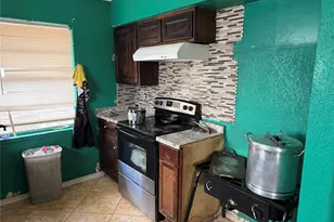 617 Sanders Dr, Garland, TX 75042 - Photo 5