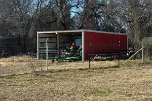 825 Co Rd 3655, Paradise, TX 76073 - Photo 27