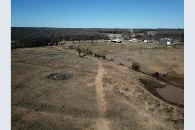 825 County Road 3655, Paradise, TX 76073 - Photo 35