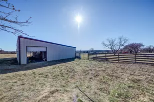 825 Co Rd 3655, Paradise, TX 76073 - Photo 21