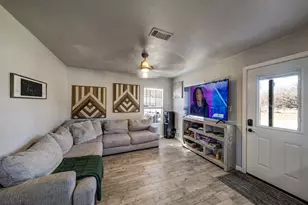 825 Co Rd 3655, Paradise, TX 76073 - Photo 9