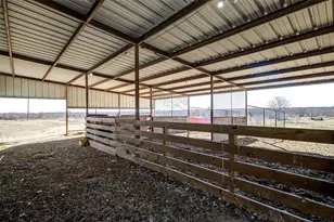 825 Co Rd 3655, Paradise, TX 76073 - Photo 23