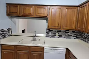 1104 N Horizon Trail, Arlington, TX 76011 - Photo 3