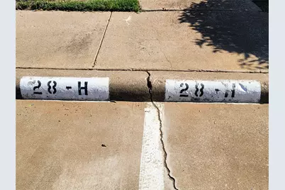 1104 N Horizon Trail #2824, Arlington, TX 76011 - Photo 29