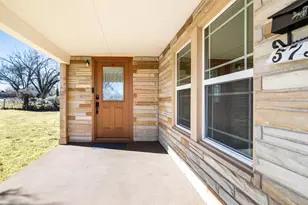 5732 La Barranca St, Sansom Park, TX 76114 - Photo 7