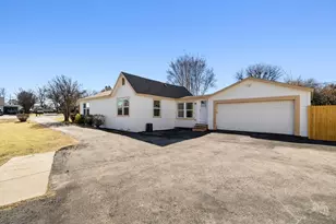 5732 La Barranca St, Sansom Park, TX 76114 - Photo 5