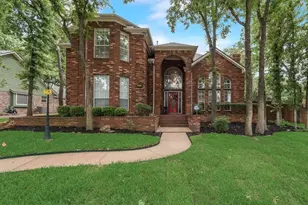 2805 Pine View Dr, Grapevine, TX 76051 - Photo 29