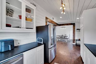 111 McKenzie St, Waxahachie, TX 75165 - Photo 11