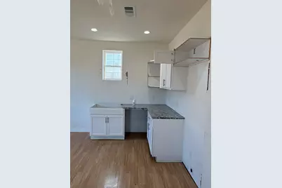 4209 Metropolitan Avenue, Dallas, TX 75210 - Photo 5