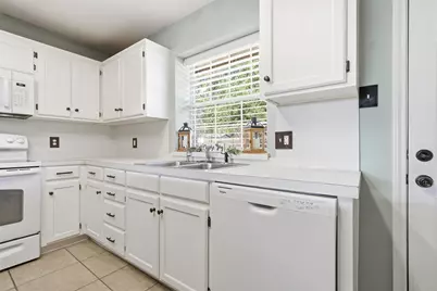 115 Trinity Street, Hillsboro, TX 76645 - Photo 7