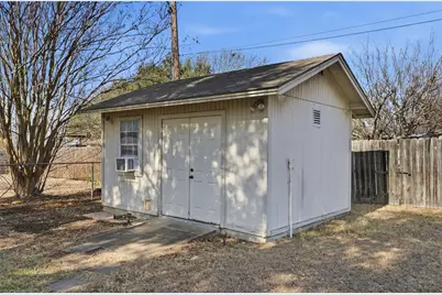 115 Trinity Street, Hillsboro, TX 76645 - Photo 17