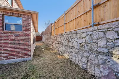 6929 Tessla Drive, Dallas, TX 75241 - Photo 33