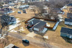 1305 12th St, Honey Grove, TX 75446 - Photo 35