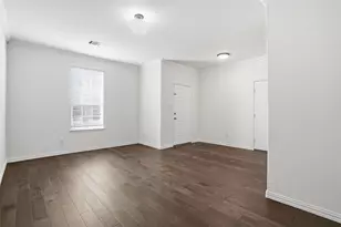 10028 Amosite Dr, Blue Mound, TX 76131 - Photo 7