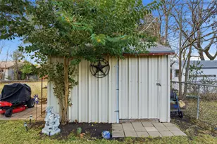 6209 May Dr, Waco, TX 76710 - Photo 25