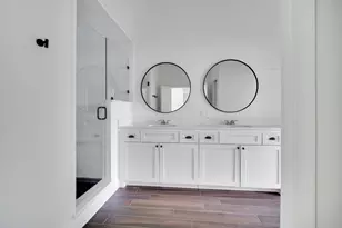 3301 Yellowstone Dr, Arlington, TX 76013 - Photo 9