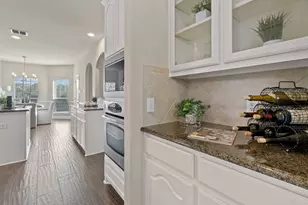 12576 Pond Cypress Ln, Frisco, TX 75035 - Photo 11