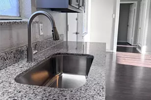 6208 Harmony Ln, Dallas, TX 75241 - Photo 5