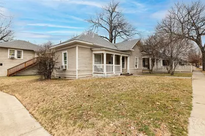 1626 College Avenue, Fort Worth, TX 76104 - Photo 1