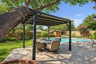 7301 Windcrest Ln, North Richland Hills, TX 76182 - Photo 13