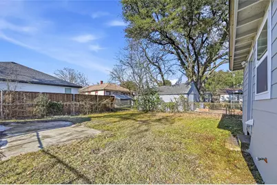 2639 Burger Avenue, Dallas, TX 75215 - Photo 15