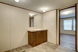 2509 Elk Trail, Granbury, TX 76048 - Photo 11