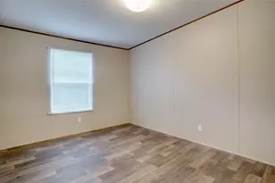 2509 Elk Trail, Granbury, TX 76048 - Photo 13