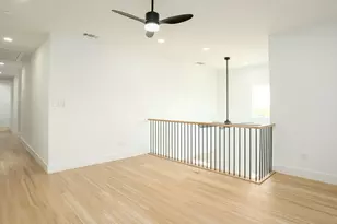 5851 Millar Dr, Dallas, TX 75236 - Photo 17