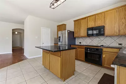 2217 Rockport Drive, McKinney, TX 75071 - Photo 9