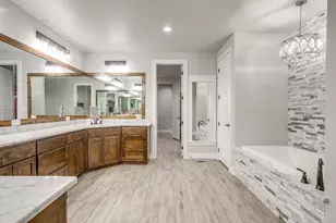 8895 Hutcheson Hill Rd, Springtown, TX 76082 - Photo 17