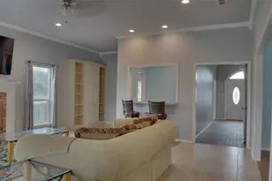 105 Country Green Ct, Weatherford, TX 76087 - Photo 11