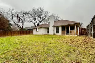 1921 Ashley Dr, Fort Worth, TX 76134 - Photo 13