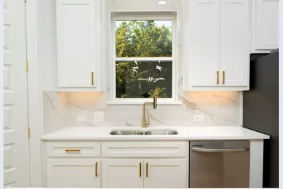 5849 Millar Drive, Dallas, TX 75236 - Photo 9