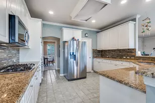 307 Chestnut Cove Cir, Southlake, TX 76092 - Photo 15