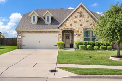 560 Winnetka Drive, Oak Point, TX 75068 - Photo 1