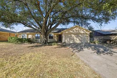 1721 High Ridge Road, Benbrook, TX 76126 - Photo 31