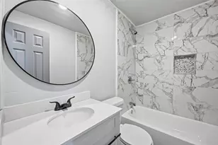 3922 Rainier St, Irving, TX 75062 - Photo 13