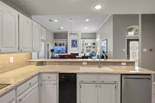 6011 Bent Creek Trail, Dallas, TX 75252 - Photo 13