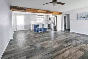 2848 Azalea Ln, Groves, TX 77619 - Photo 7