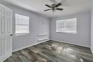 2848 Azalea Ln, Groves, TX 77619 - Photo 17