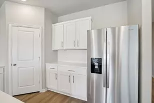 2010 Carriage Ct, Seagoville, TX 75159 - Photo 5