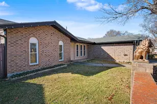 2002 Cottie Ln, Arlington, TX 76010 - Photo 7