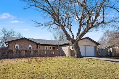 2002 Cottie Lane, Arlington, TX 76010 - Photo 3