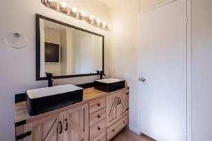 720 Jupiter Ave, Granbury, TX 76049 - Photo 21