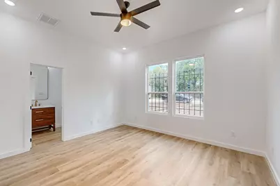 5223 Colonial Avenue, Dallas, TX 75215 - Photo 17